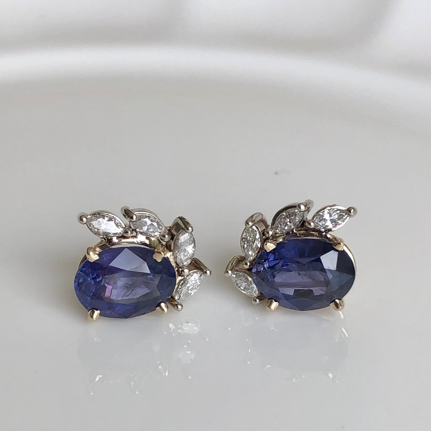 11.69 Carats Natural Untreated Color-Change Sapphire and Diamond Earrings