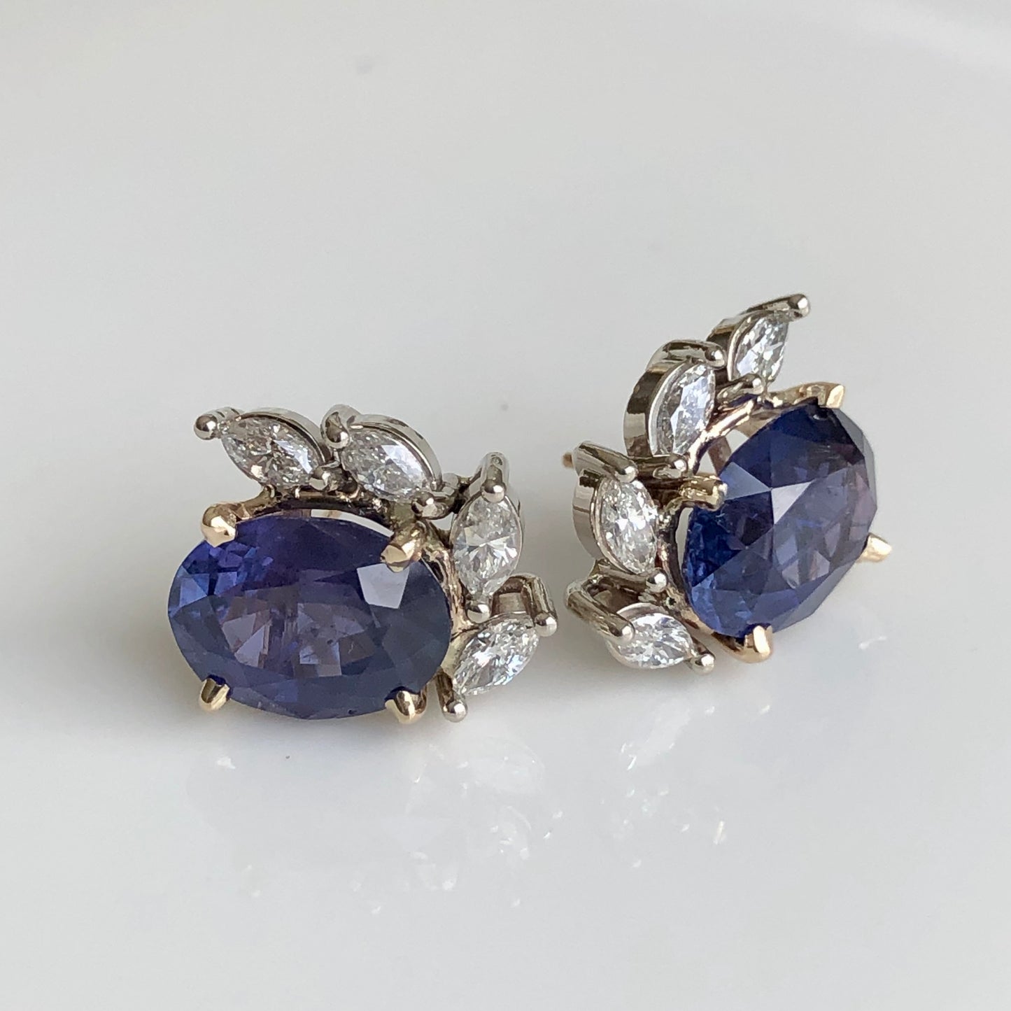 11.69 Carats Natural Untreated Color-Change Sapphire and Diamond Earrings